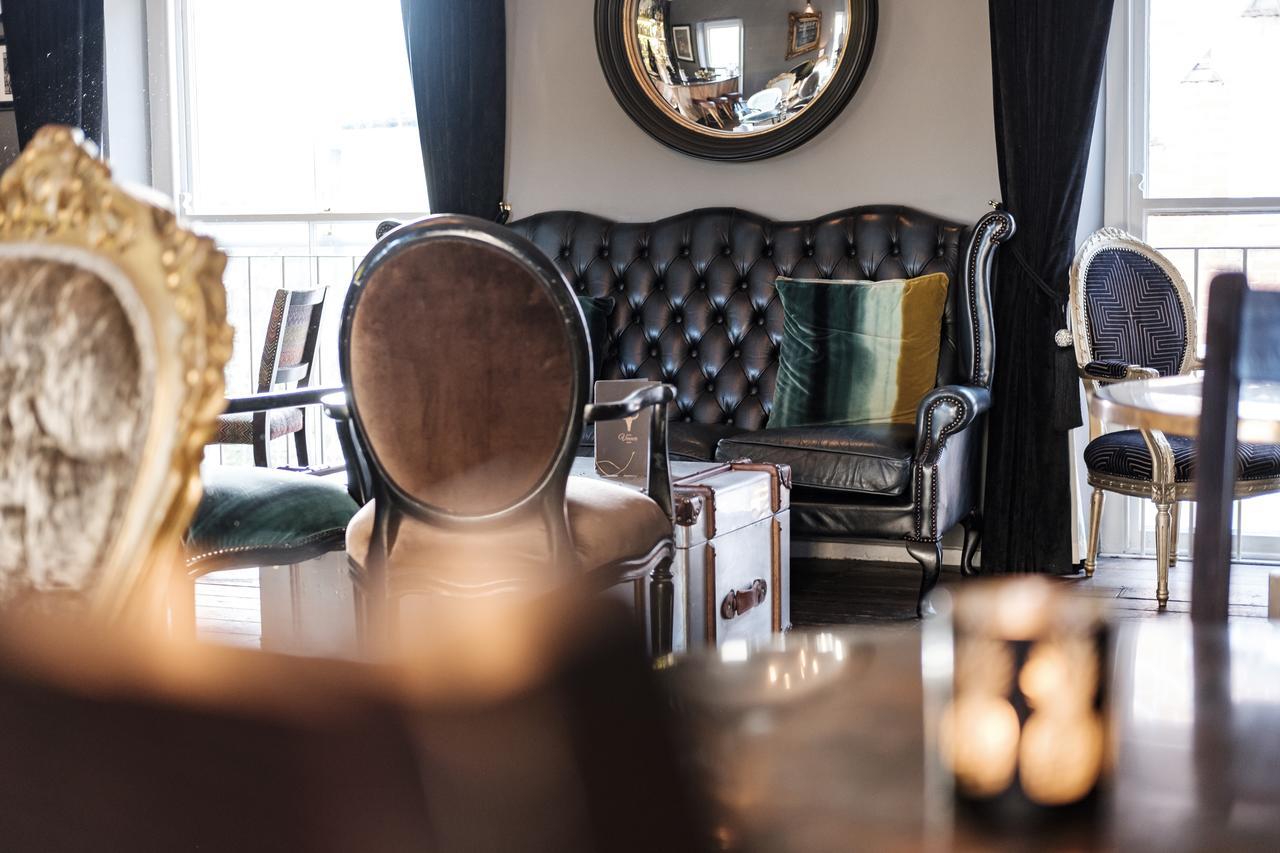 The Bull Hotel Bridport Zewnętrze zdjęcie