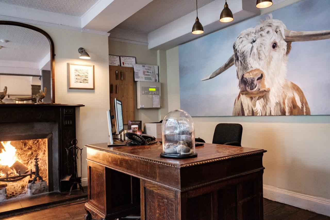 The Bull Hotel Bridport Zewnętrze zdjęcie