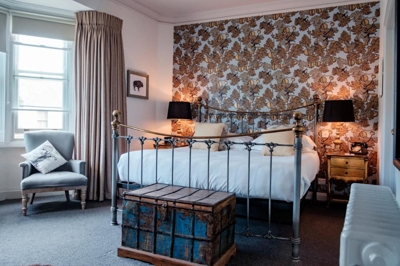 The Bull Hotel Bridport Zewnętrze zdjęcie